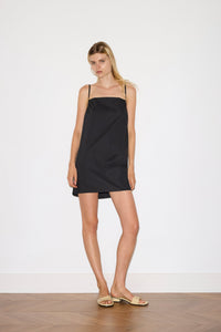 Drawcurve Dress - Black