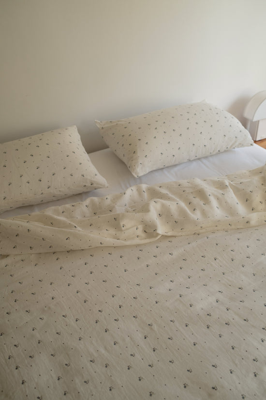 Vintage Ditsy Floral Duvet Cover