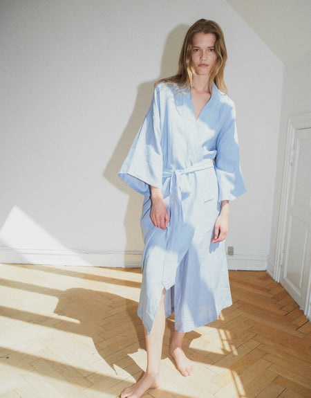 the 02 robe - cornflower | Deiji Studios