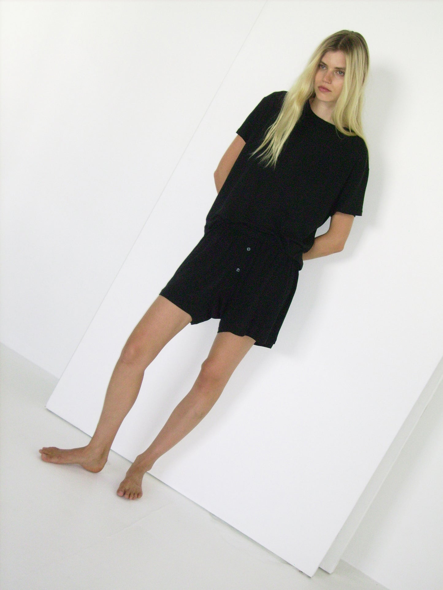 soft t shirt - black