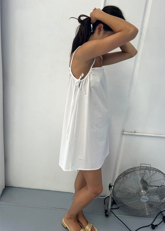 Drawcurve Dress - White