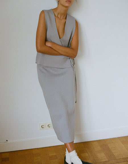 the tie tube skirt - grey | Deiji Studios