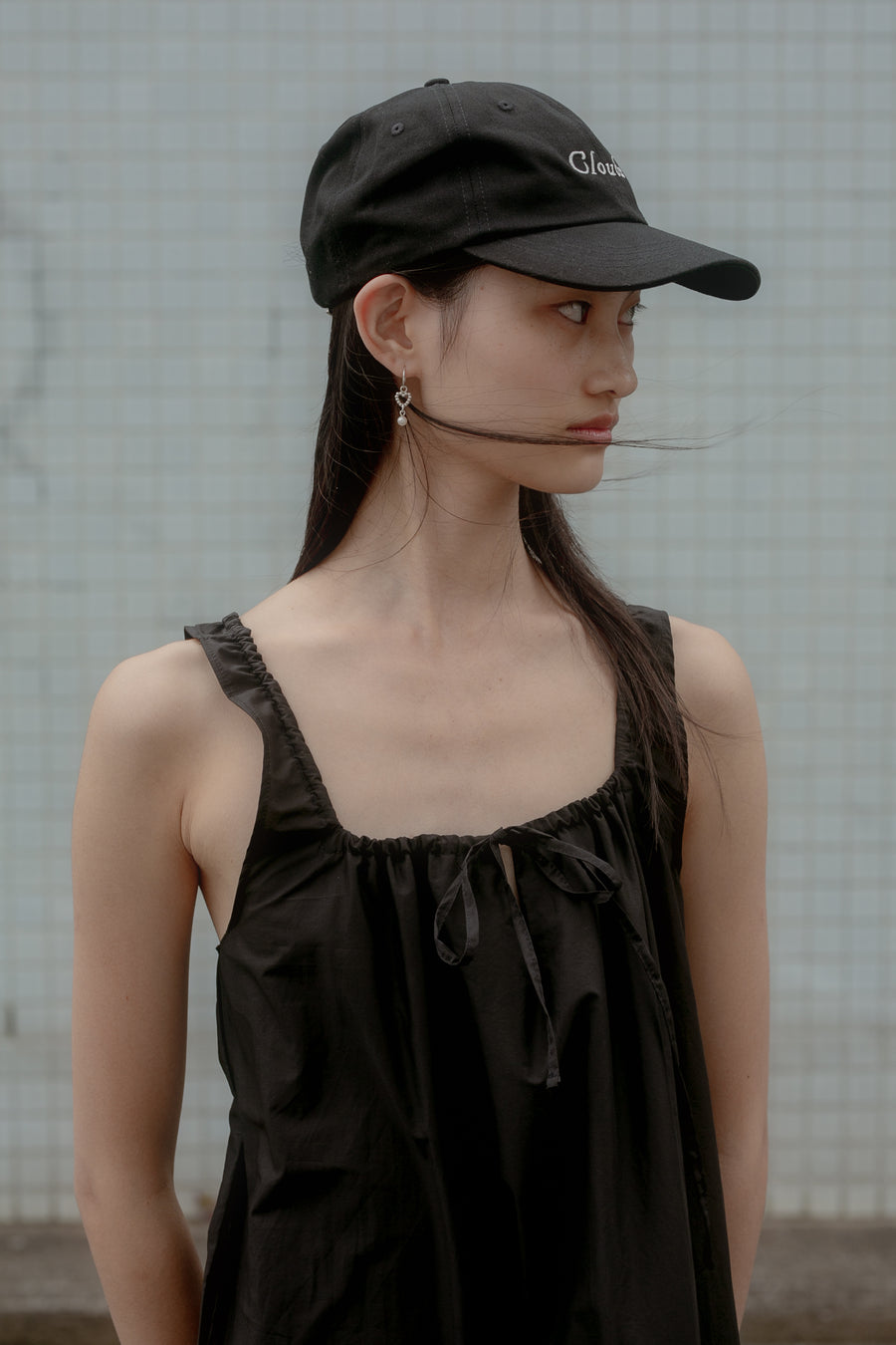 the clouds hat - black